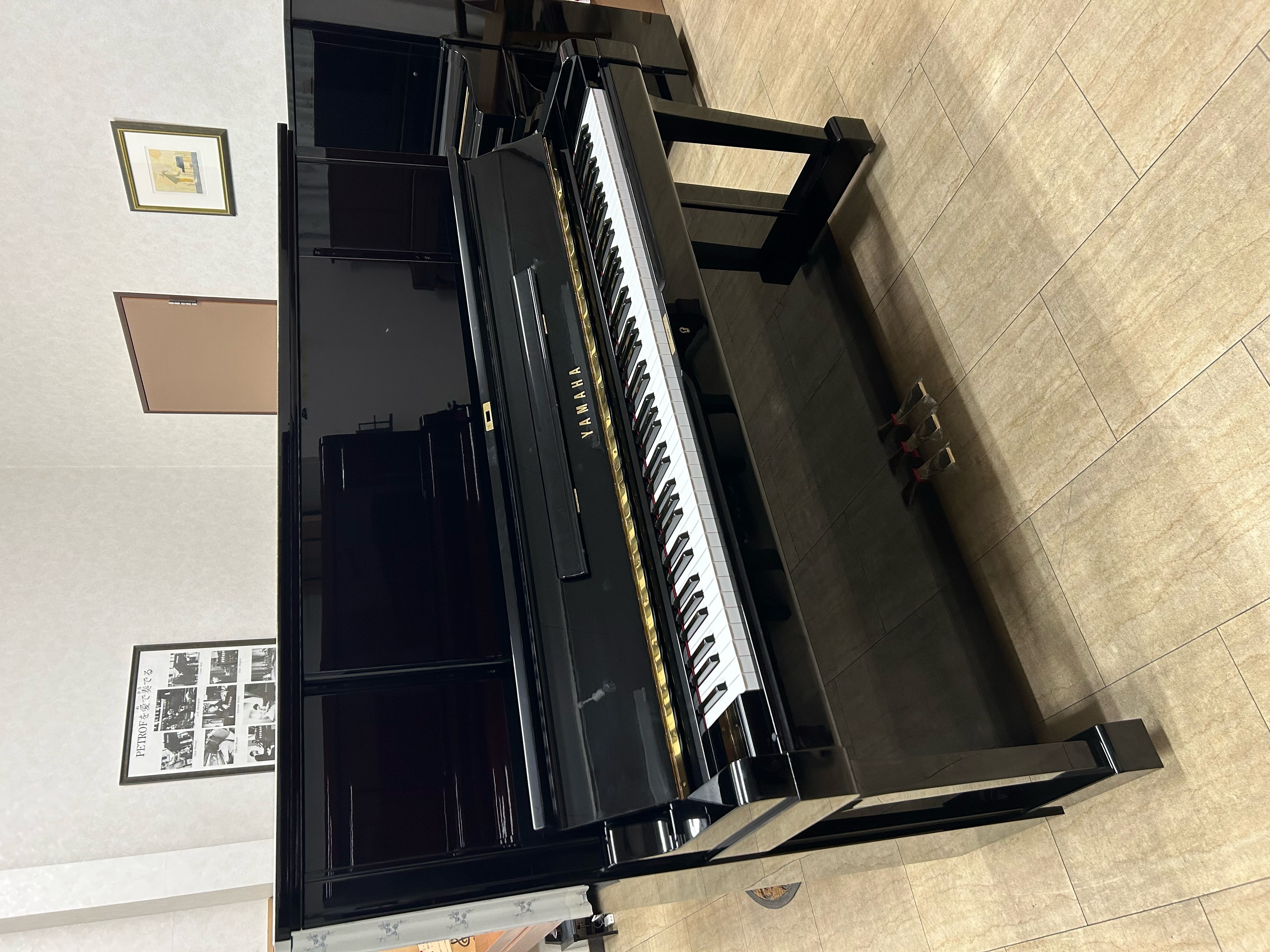 YAMAHA UX3